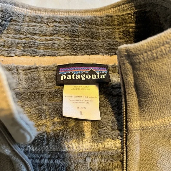 Patagonia Men’s R3 Fleece Jacket - Grey, Size L - Picture 3 of 4